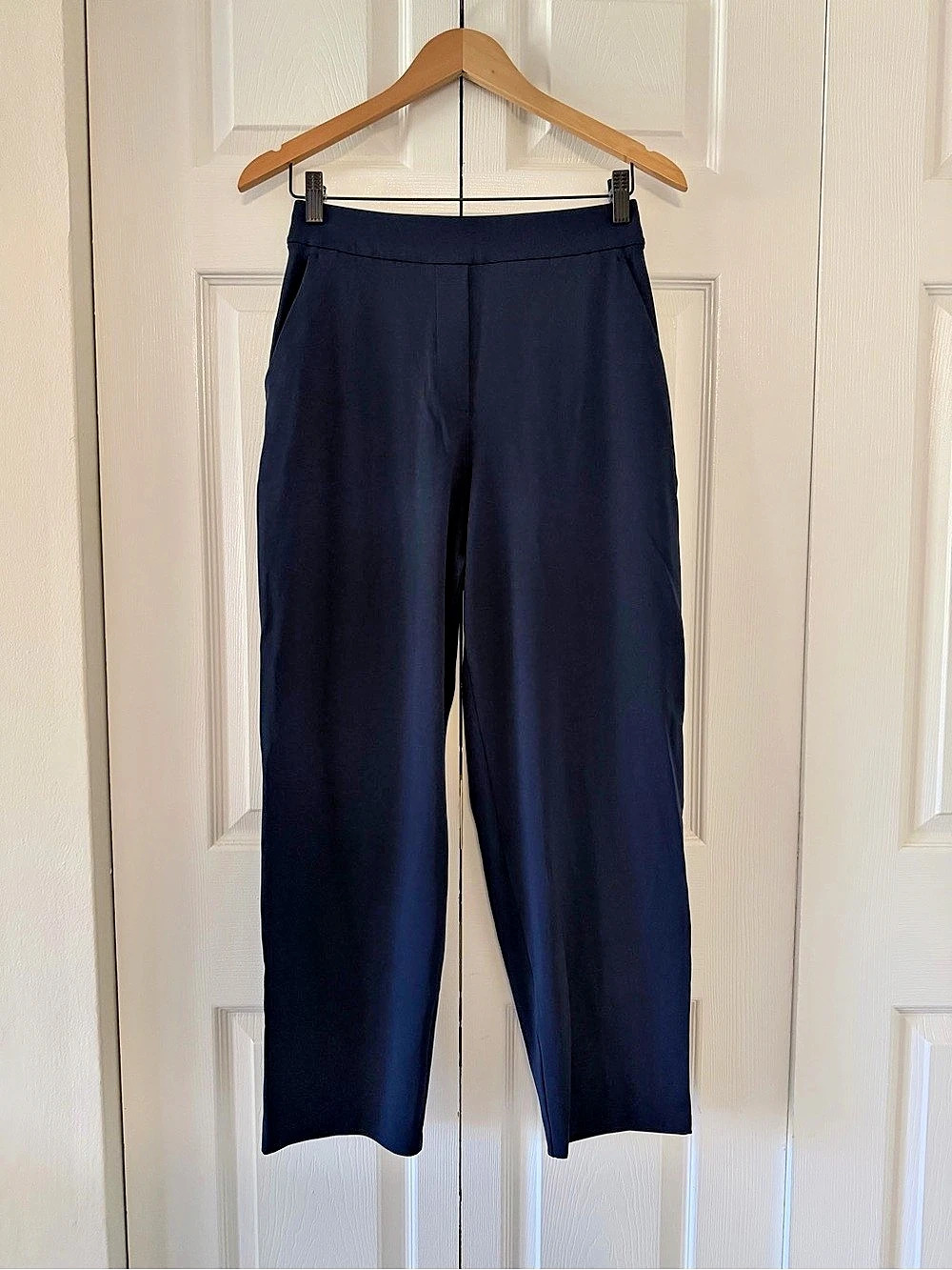 Lululemon Daydrift High-Rise Tapered Pant Navy Size 6 LW5HEWS